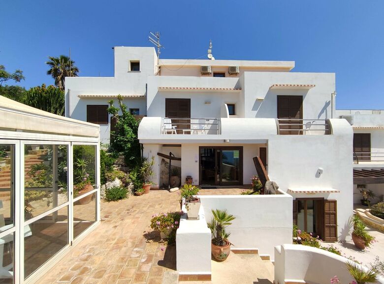 Hotel La Rosa Sul Mare