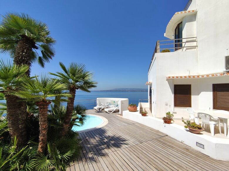Hotel La Rosa Sul Mare