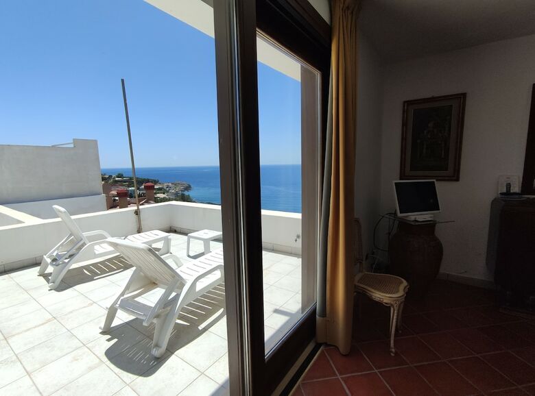 Hotel La Rosa Sul Mare