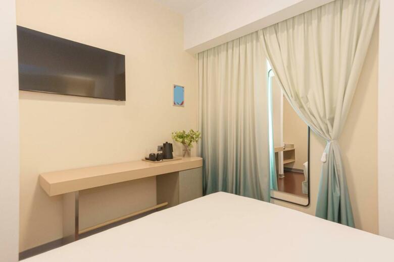 Moderno Hotel Roma