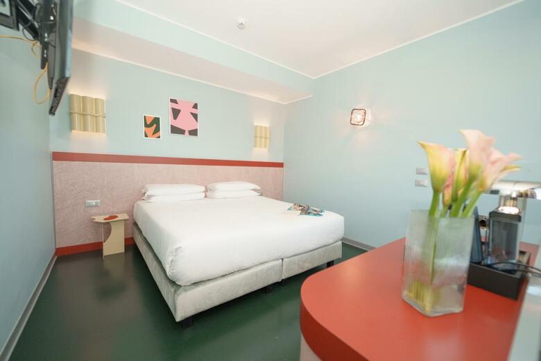 Moderno Hotel Roma