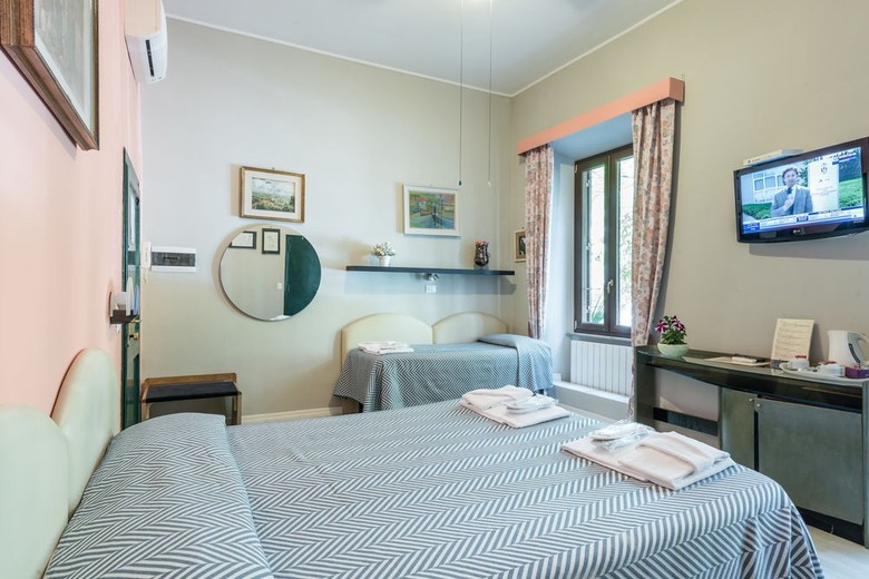 Hotel A Roma San Pietro Best Bed