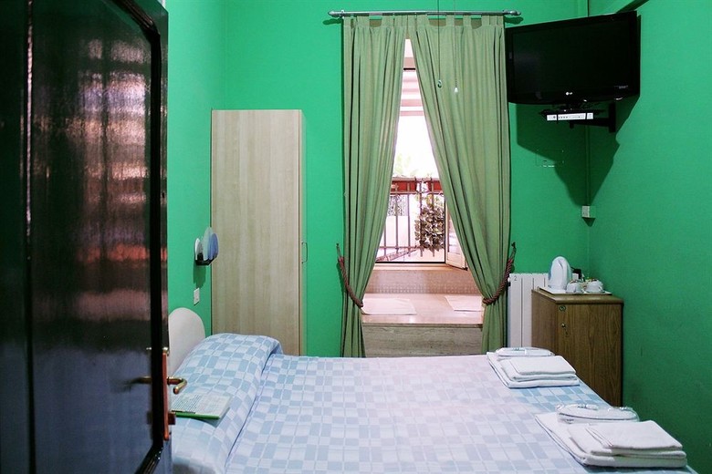Hotel A Roma San Pietro Best Bed