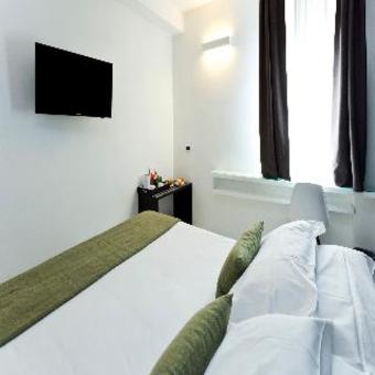 Hotel Navona Suites
