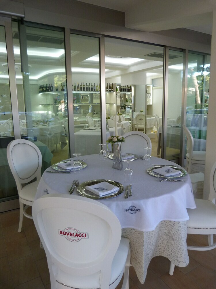 Bovelacci Hotel Paradiso