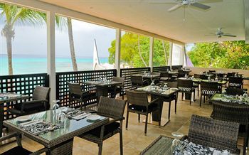 Hotel Waves Beach Resort & Spa