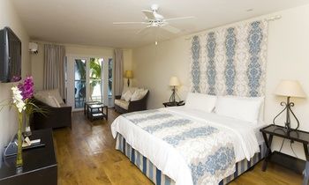 Hotel Waves Beach Resort & Spa