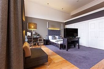 Twelve Picardy Place Hotel