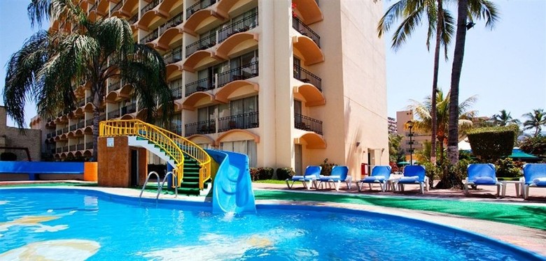 Hotel Bellamar Ocean Front Suites