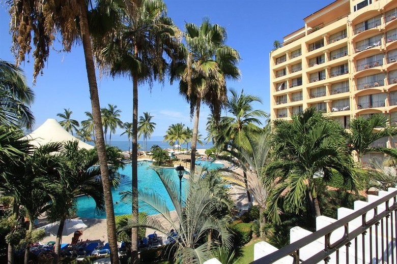Hotel Bellamar Ocean Front Suites