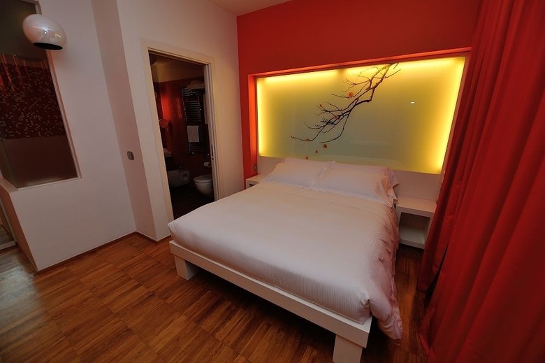 Jc Contemporary Hotel