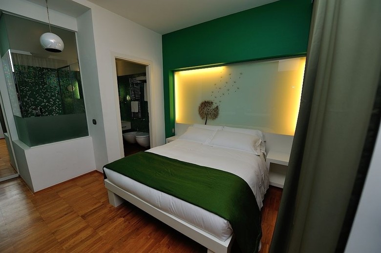 Jc Contemporary Hotel