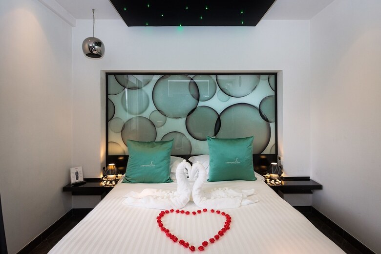Jc Contemporary Hotel