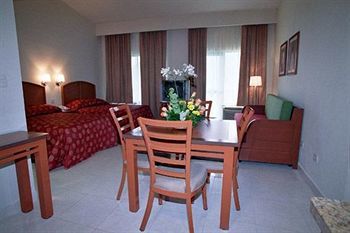 Hotel Bah�a Escondida