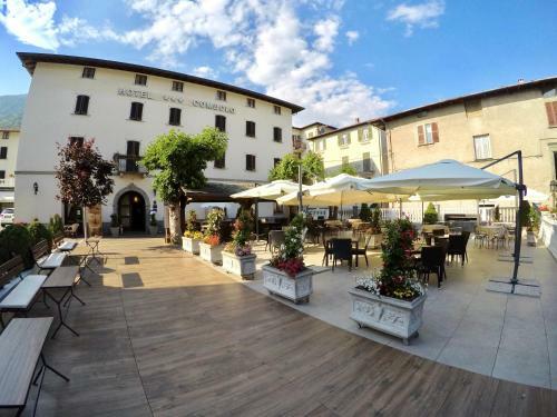 Hotel Ristorante Combolo