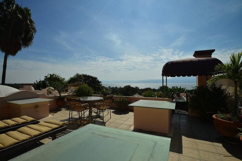 Bed & Breakfast Casa Tres Leones