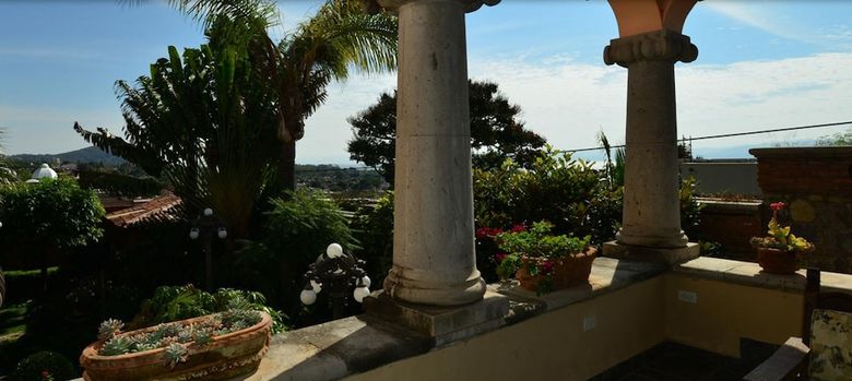 Bed & Breakfast Casa Tres Leones