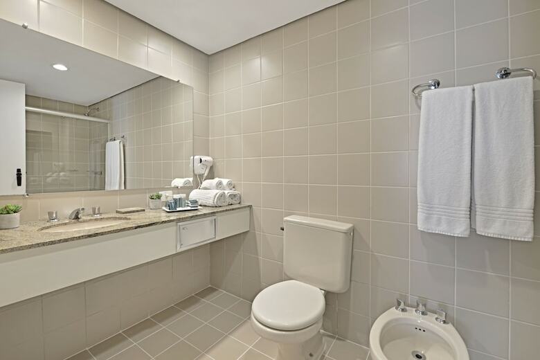 Hotel Deville Business Curitiba