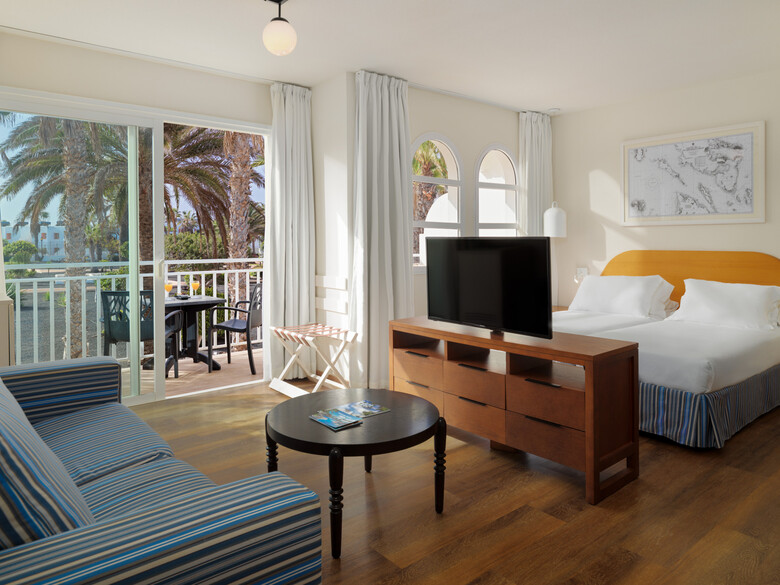 Hotel H10 Ocean Suites