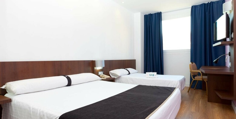 Hotel Olympia Universidades