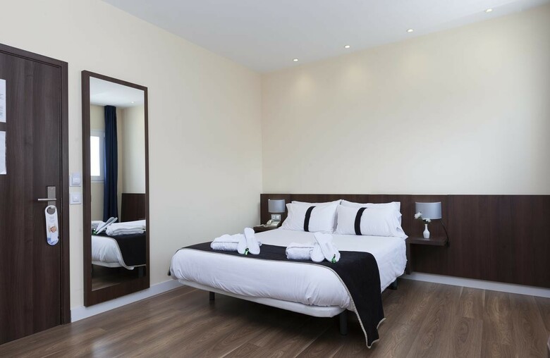 Hotel Olympia Universidades