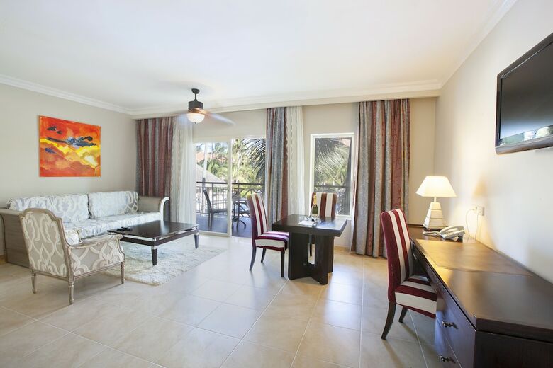 Hotel Majestic Elegance Punta Cana - Luxury All Inclusive