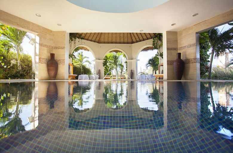 Hotel Majestic Elegance Punta Cana - Luxury All Inclusive