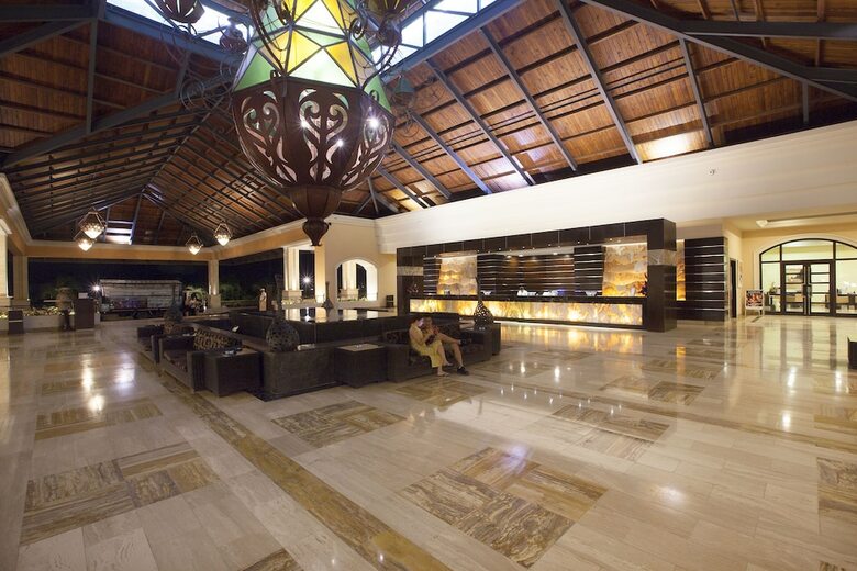 Hotel Majestic Elegance Punta Cana - Luxury All Inclusive