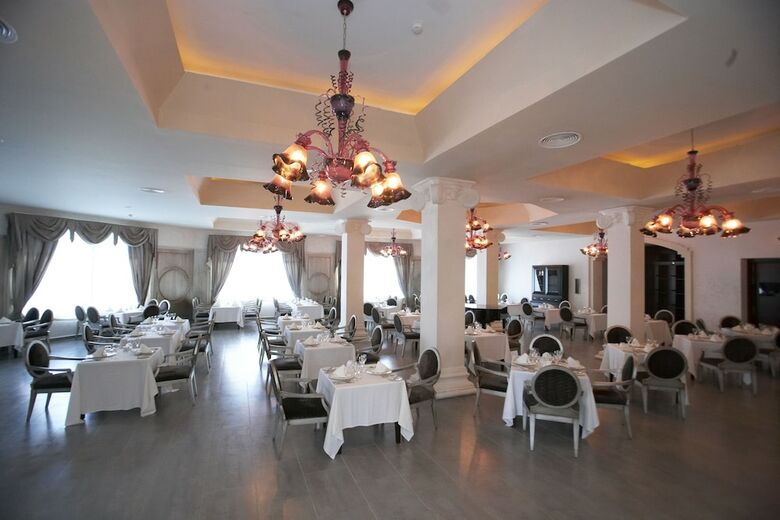 Hotel Majestic Elegance Punta Cana - Luxury All Inclusive