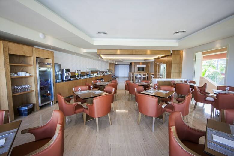 Hotel Majestic Elegance Punta Cana - Luxury All Inclusive