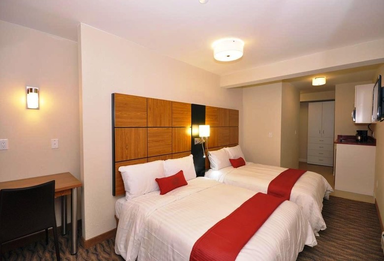 Hotel Five44