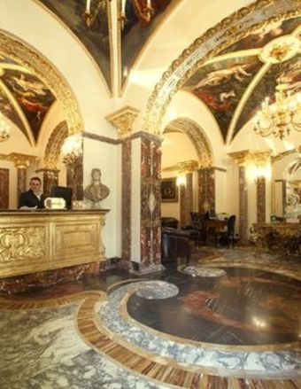 Des Epoques Hotel