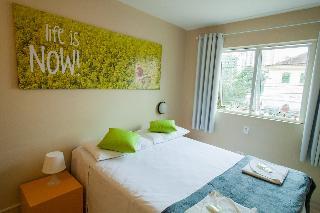 Hotel Clh Suites Curitiba