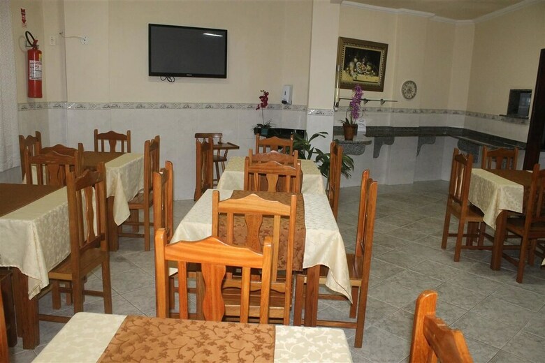Hostal Hotel Pousada Figueiredo