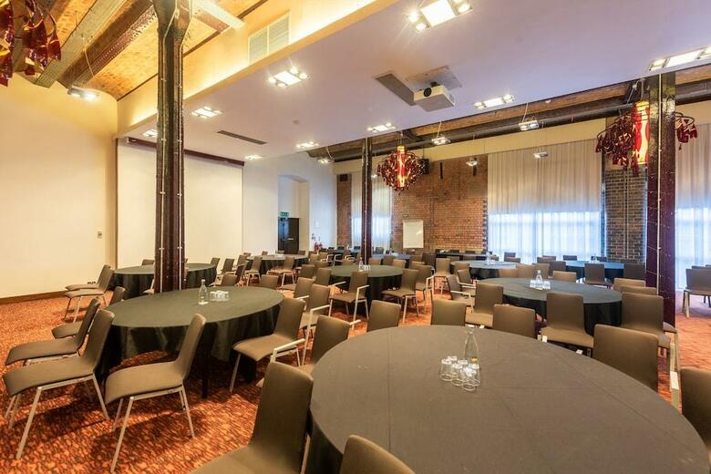 Hotel Novotel Cardiff Centre