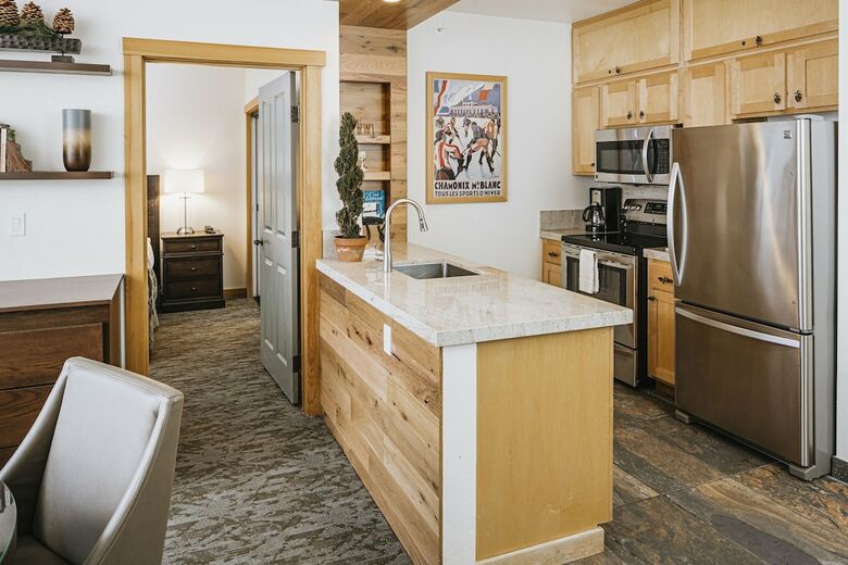 Hotel Juniper Springs Resort