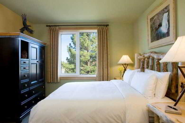Hotel Juniper Springs Resort