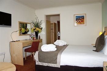Oxford Abingdon Four Pillars Hotel