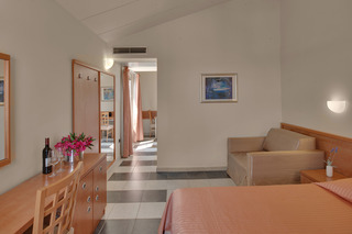 Hotel Tourist Settlement Amarin