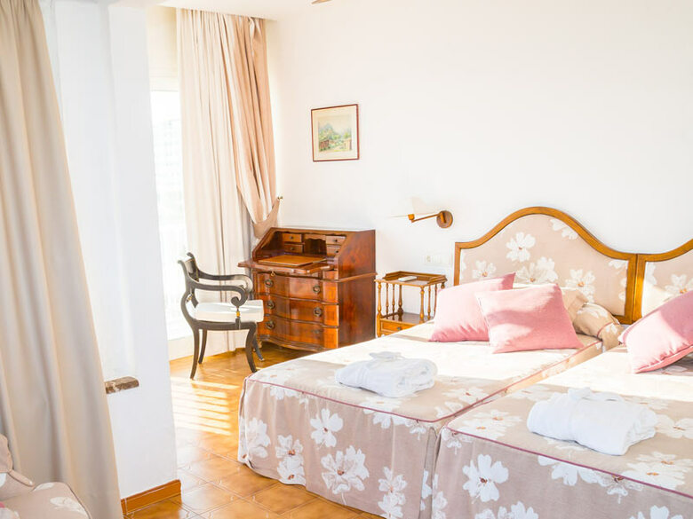 Hotel Club S'illot