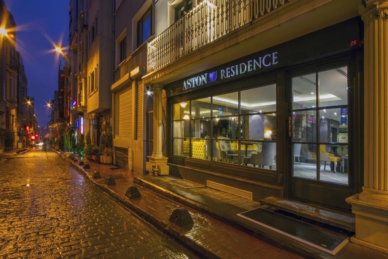 Hotel Aston Residence