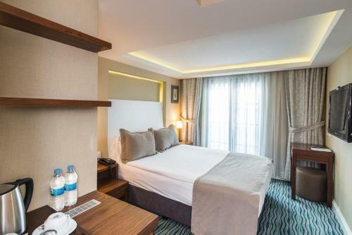 Hotel Aston Residence