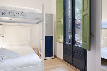 Rodam�n Barcelona Hostel