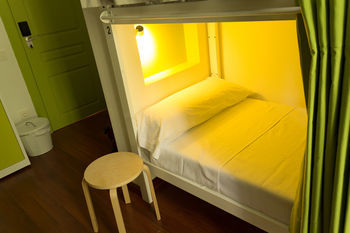 Rodam�n Barcelona Hostel