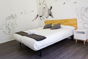 Rodam�n Barcelona Hostel