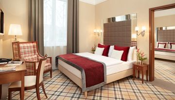 Mirage Fashion Hotel
