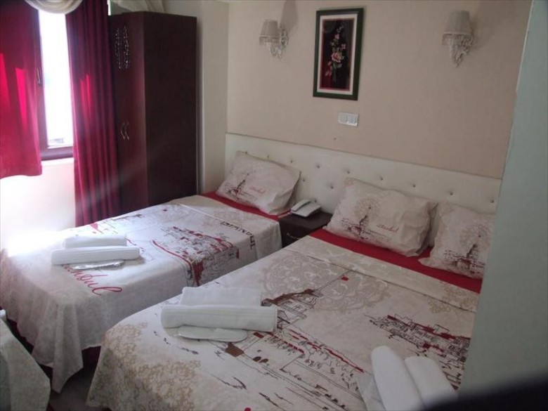Artemis Old City Hotel