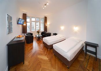 Old Town Apartments - Greifswalder Stra�e