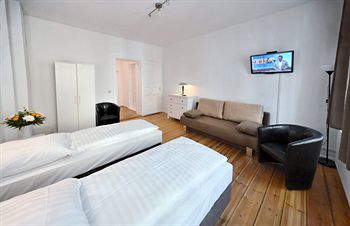 Old Town Apartments - Greifswalder Stra�e