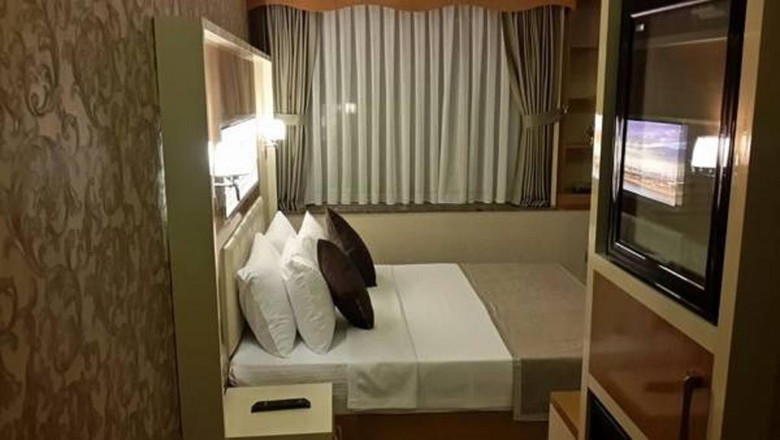 De Maison Airport Hotel